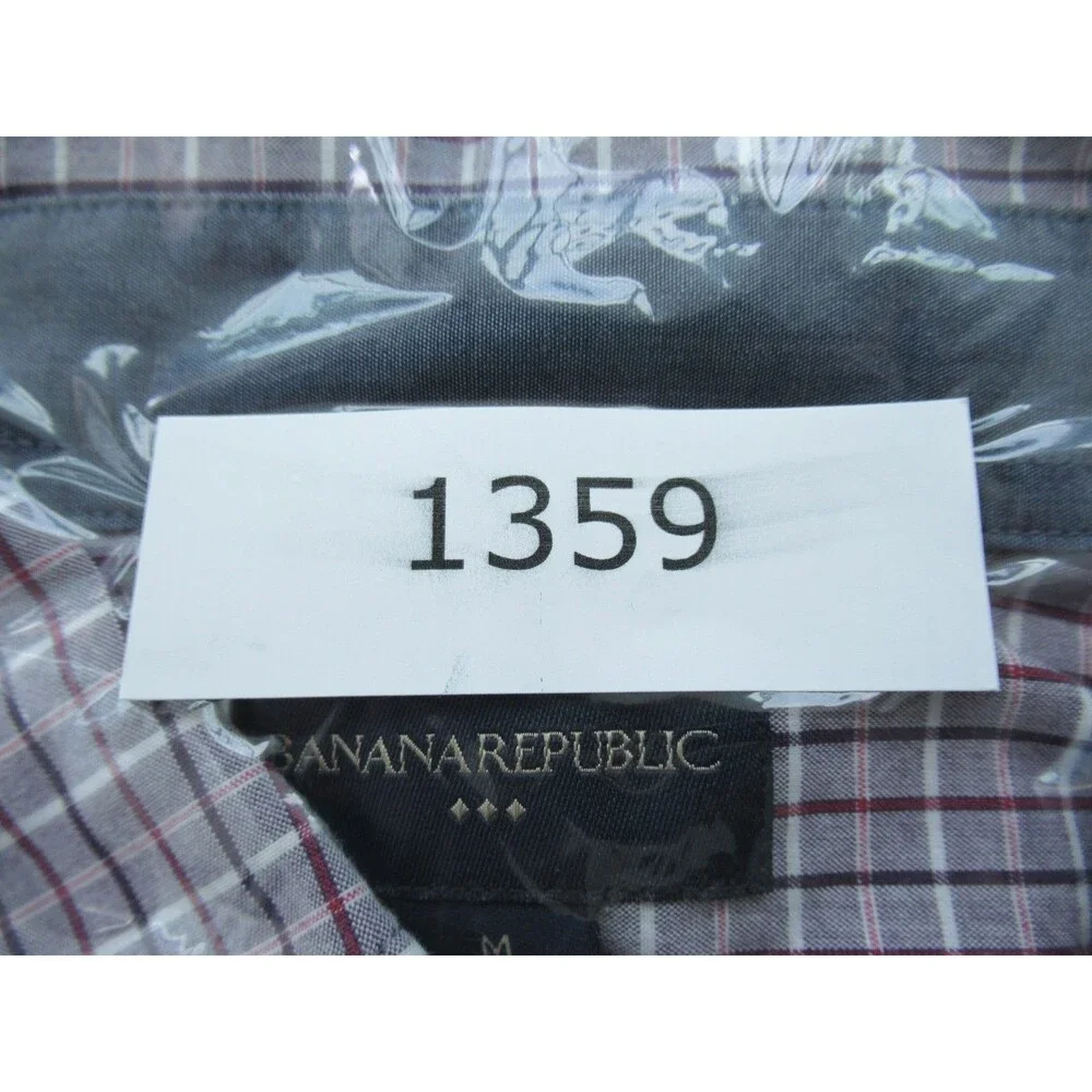 Banana Republic please see